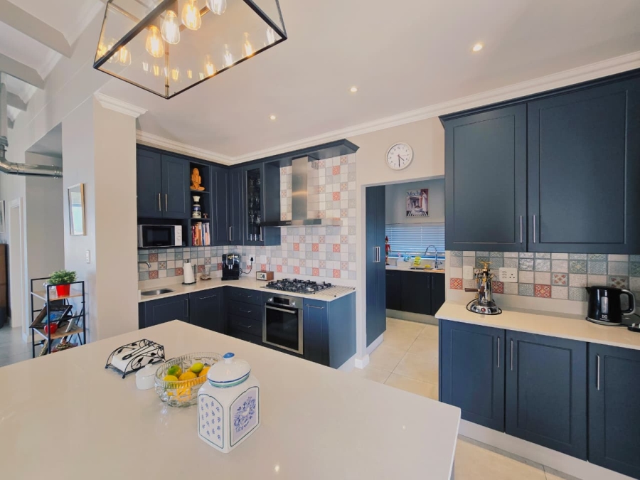 3 Bedroom Property for Sale in Welgelegen Western Cape